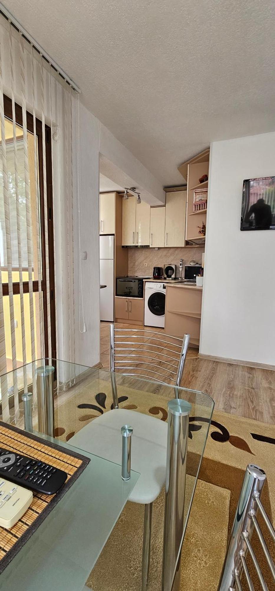 Д И В 1 - D & V 1 Apartment Szandanszki Kültér fotó