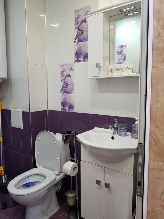 Д И В 1 - D & V 1 Apartment Szandanszki Kültér fotó