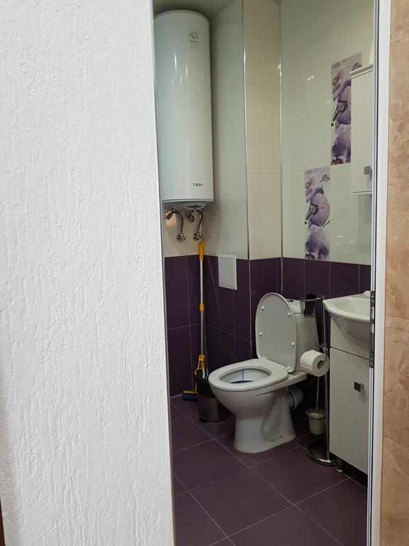 Д И В 1 - D & V 1 Apartment Szandanszki Kültér fotó